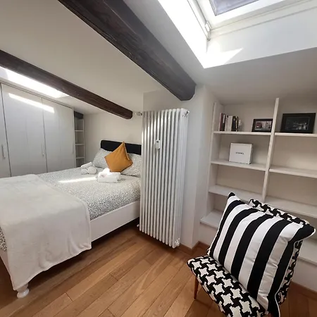 Acadamis - Cielo Nella Stanza Apartamento Turín