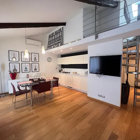 Apartamento Acadamis - Cielo Nella Stanza Turín