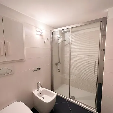 Acadamis - Cielo Nella Stanza