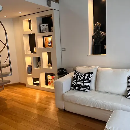 Acadamis - Cielo Nella Stanza Apartmán